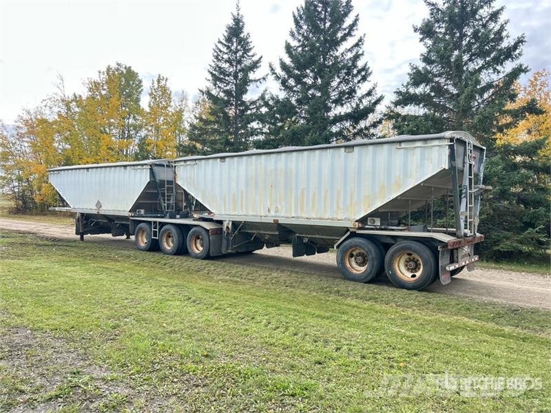 Doepker 28 ft Tri/A Super B-Train Lead Grain Trailer Kornhengere