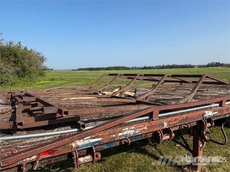 Doepker 28 ft Tri/A Super B-Train Lead Flatbed Trailer Platformas/izkraušana no sāniem