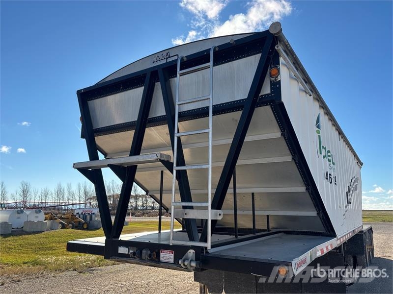 Doepker 28 ft Tri/A Super B-Train Lead Grain Trailer Gabona átrakó kocsik