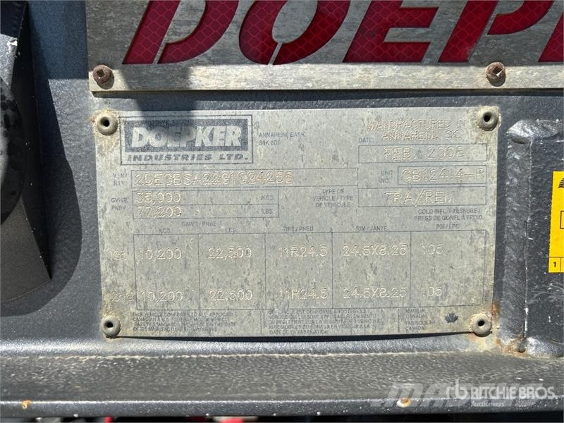 Doepker 29 ft Tri/A Super B-Train Lead Grain Trailer 곡물용 카트