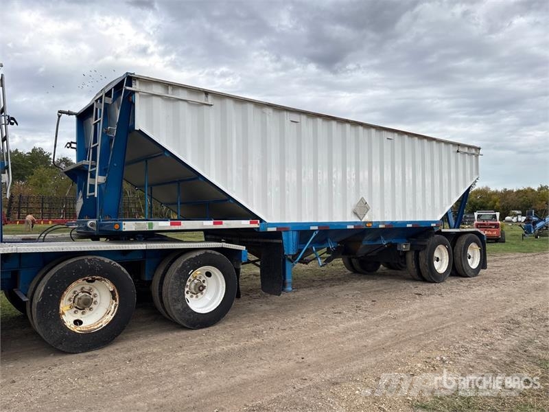 Doepker 30 ft Super B-Train Pup Grain Trailer Viljavankrid