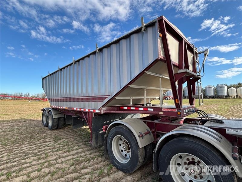 Doepker 30 ft T/A Super B-Train Pup Grain Trailer Prikolice za zrno