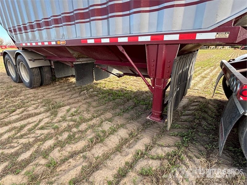 Doepker 30 ft T/A Super B-Train Pup Grain Trailer Prikolice za zrno