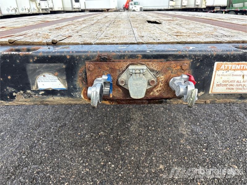 Doepker 32 ft Super B-Train Lead Flatbed Trailer Remorque ridelle