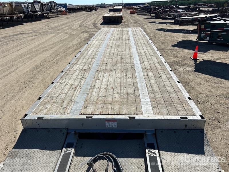 Doepker 32 ft Super B-Train Lead Flatbed Trailer Prikolice platforme/otvoreni sanduk