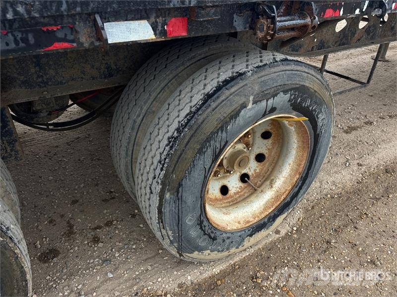 Doepker 32 ft Super B-Train Lead Flatbed Trailer Pick up/Prelata