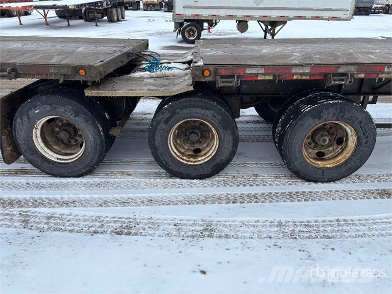 Doepker 32 ft Super B-Train Lead Flatbed Trailer Pritschenanhänger
