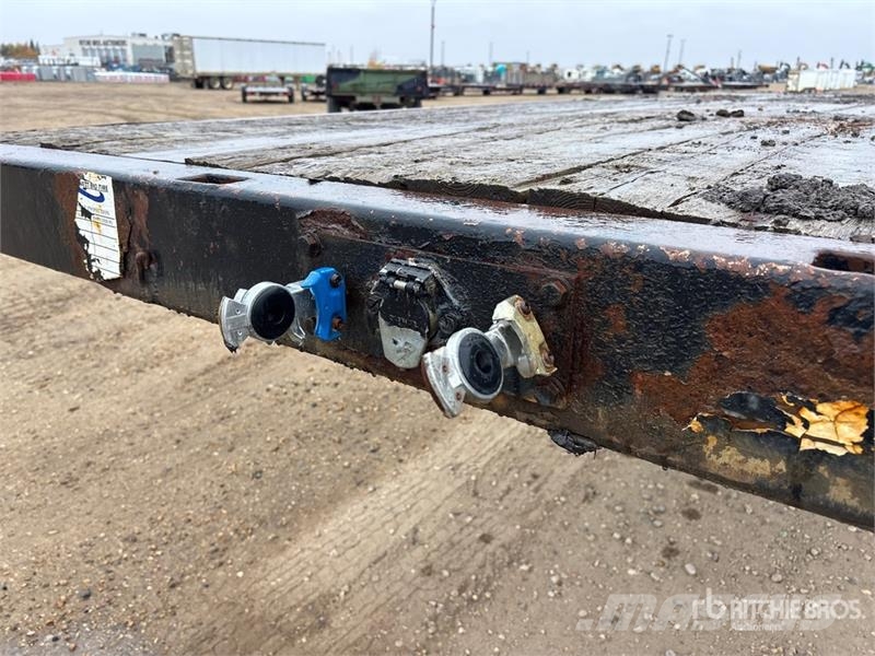Doepker 32 ft Super B-Train Lead Flatbed Trailer Pick up/Prelata