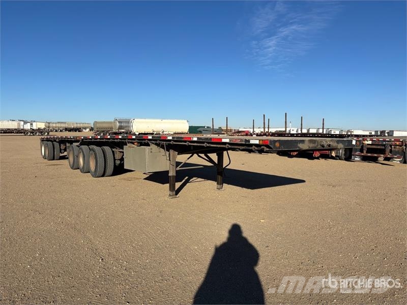 Doepker 32 ft Super B-Train Lead Flatbed Trailer مقطوروات مسطحة/مفصلية الجوانب