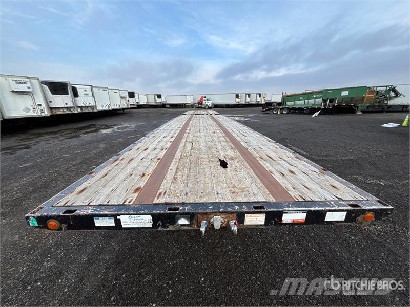 Doepker 32 ft Super B-Train Lead Flatbed Trailer Remorque ridelle