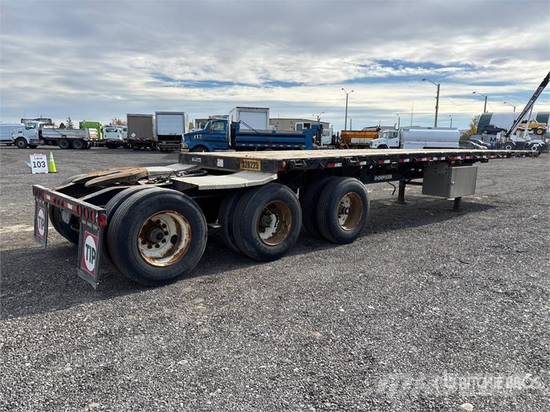 Doepker 32 ft Tri/A Super B-Train Lead Flatbed Trailer Vlakke laadvloer