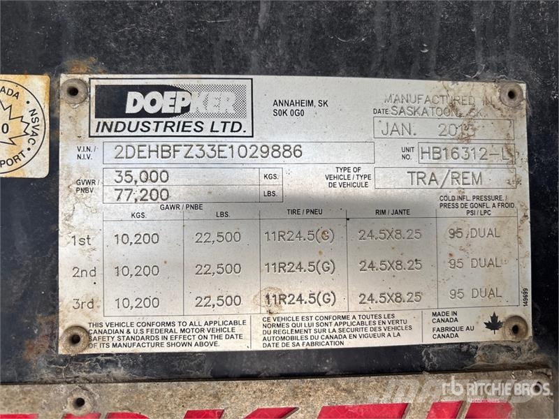 Doepker 32 ft Tri/A Super B-Train Lead Flatbed Trailer Vlakke laadvloer