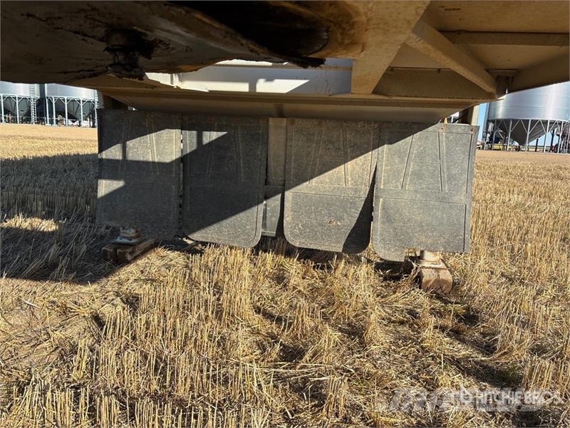 Doepker 35 ft T/A Grain Trailer Prikolice za zrno