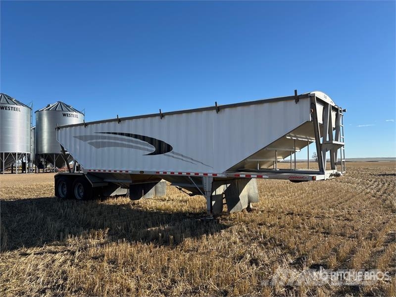Doepker 35 ft T/A Grain Trailer Prikolice za zrno