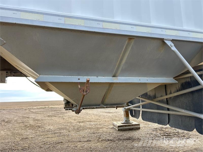 Doepker 35 ft T/A Grain Trailer Prikolice za zrno