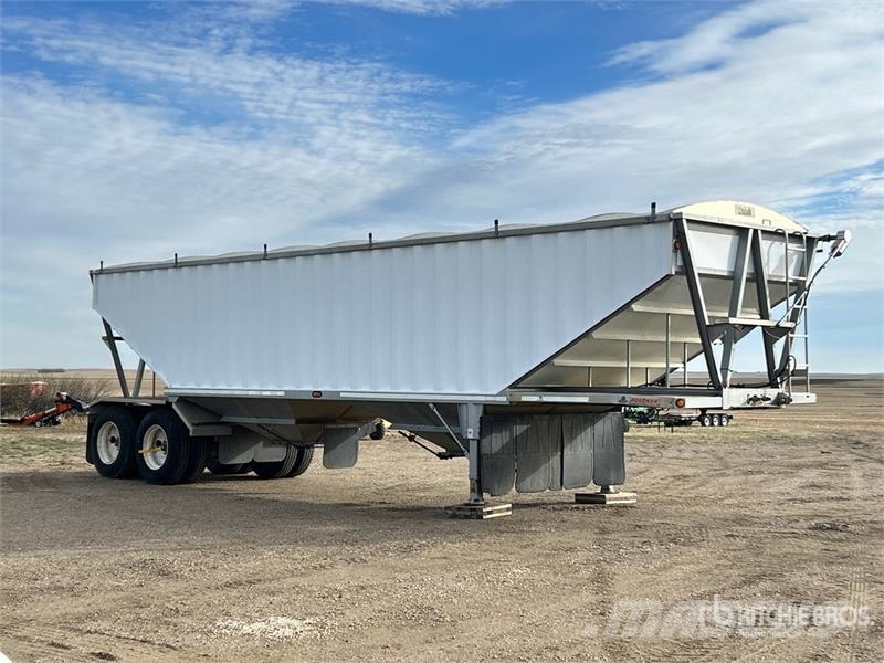 Doepker 35 ft T/A Grain Trailer Prikolice za zrno