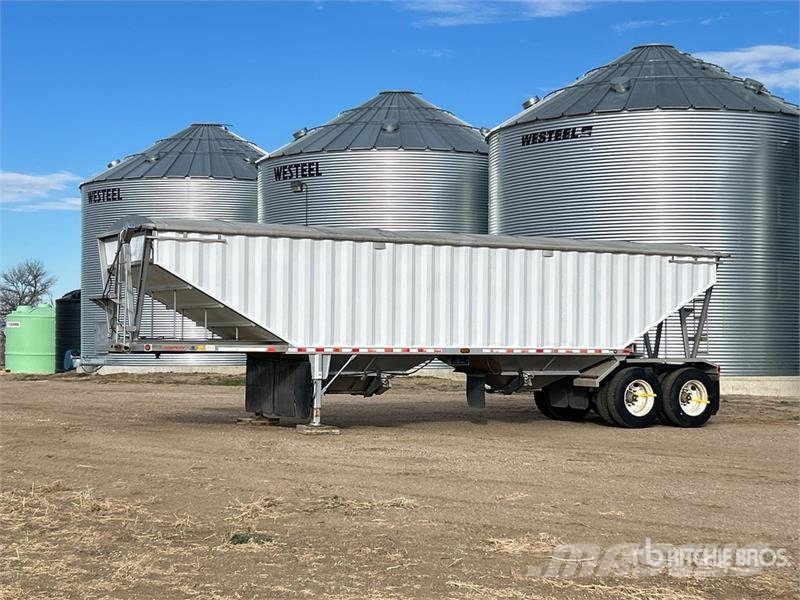 Doepker 35 ft T/A Grain Trailer Prikolice za zrno