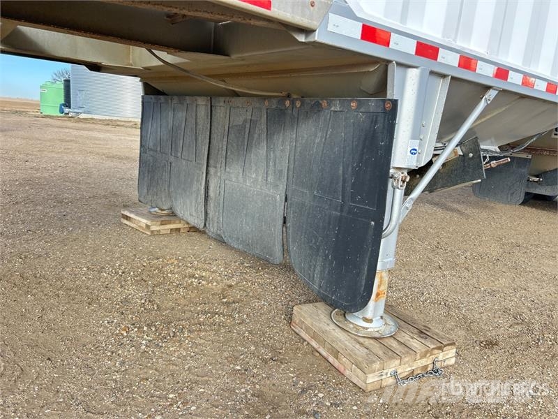 Doepker 35 ft T/A Grain Trailer Prikolice za zrno