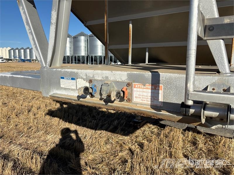 Doepker 35 ft T/A Grain Trailer Prikolice za zrno