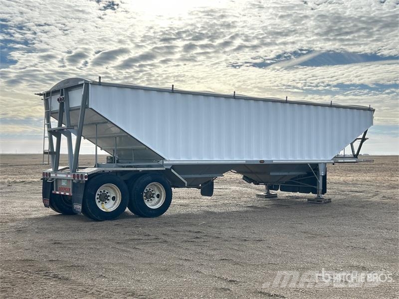 Doepker 35 ft T/A Grain Trailer Prikolice za zrno