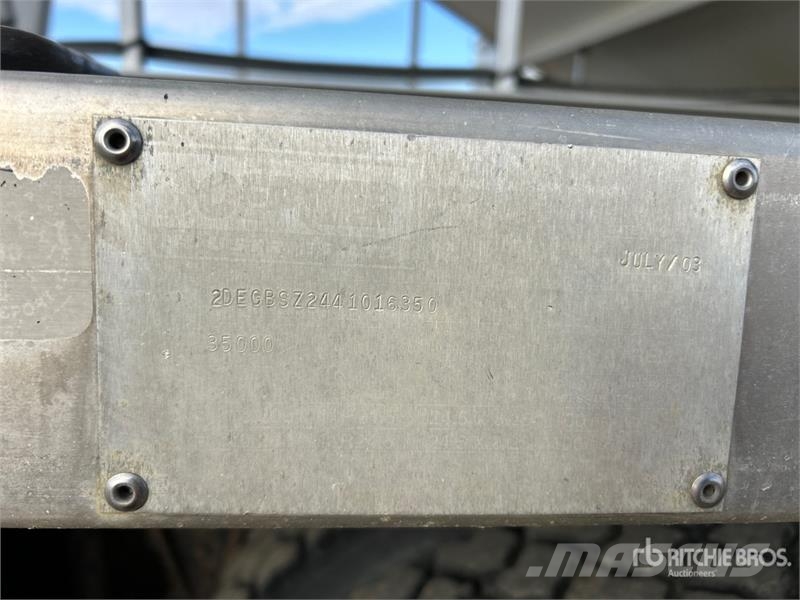 Doepker 35 ft T/A Grain Trailer Prikolice za zrno