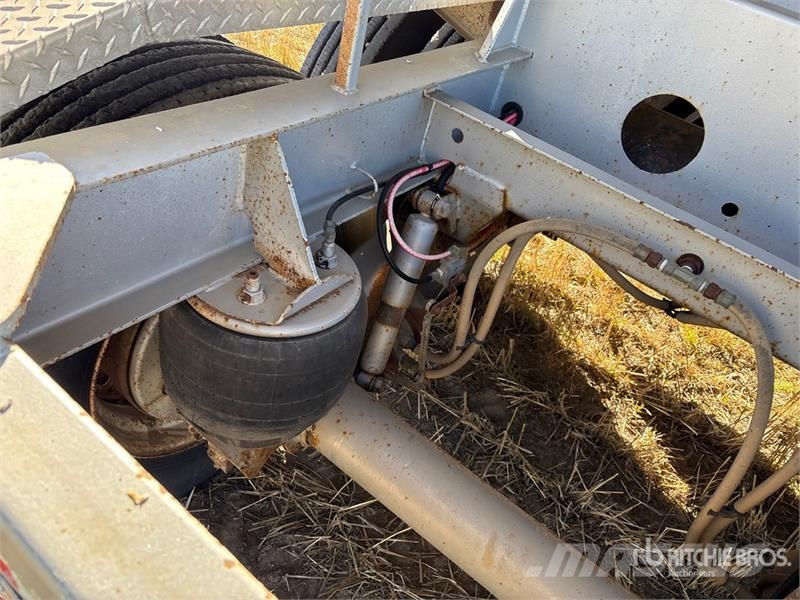 Doepker 35 ft T/A Grain Trailer Prikolice za zrno