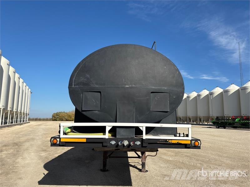 Doepker 37 ft Tri/A Sprayer Tender Trailer ماكينات زراعية - غير ذلك