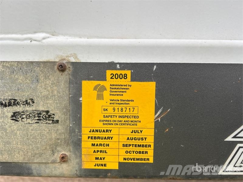 Doepker 38 ft T/A Grain Trailer Viljavaunut
