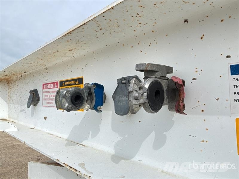 Doepker 40 ft Tri/A Belly Dump Trailer Tipphengere