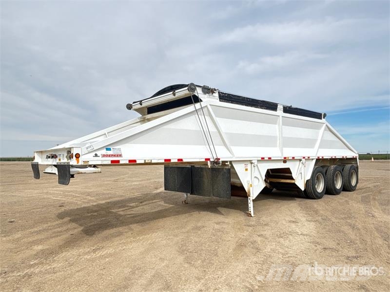 Doepker 40 ft Tri/A Belly Dump Trailer Tipphengere