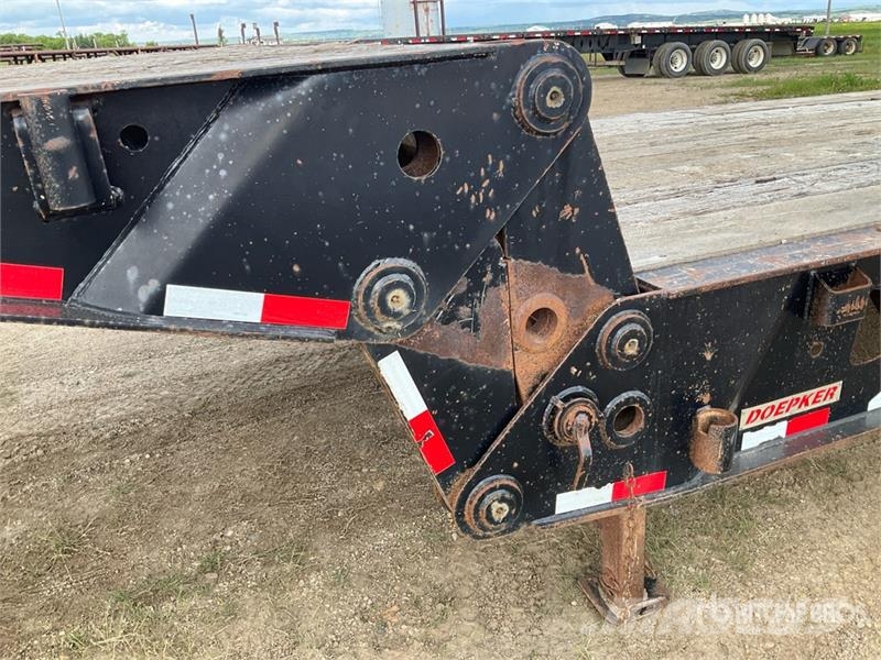 Doepker 40 ton 48 ft Tri/A Folding Neck Trailer Góndola de cama rebajada
