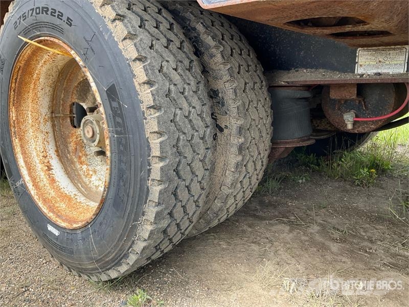 Doepker 40 ton 48 ft Tri/A Folding Neck Trailer Góndola de cama rebajada