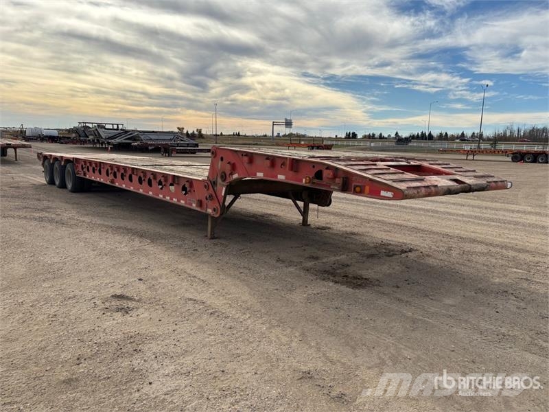 Doepker 40 ton 53 ft Tri/A Folding Neck Trailer Низкорамные прицепы