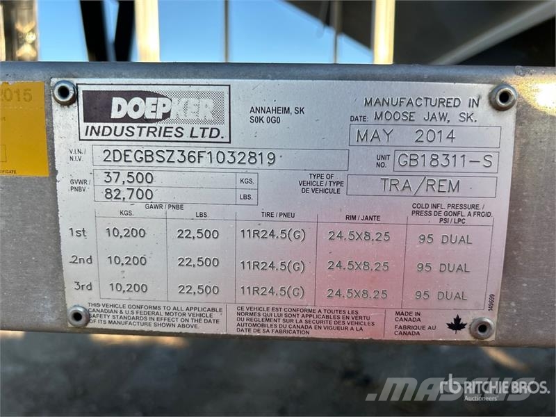 Doepker 44 ft Tri/A Grain Trailer Gabona átrakó kocsik