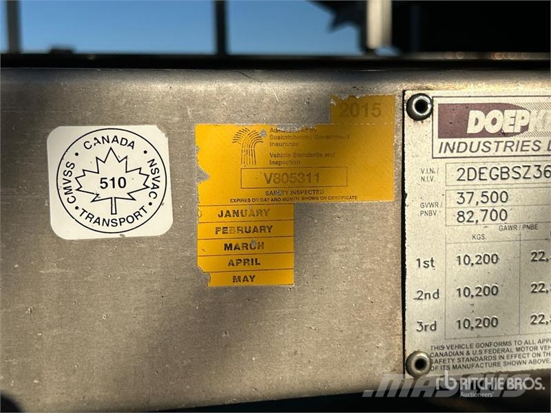 Doepker 44 ft Tri/A Grain Trailer Gabona átrakó kocsik