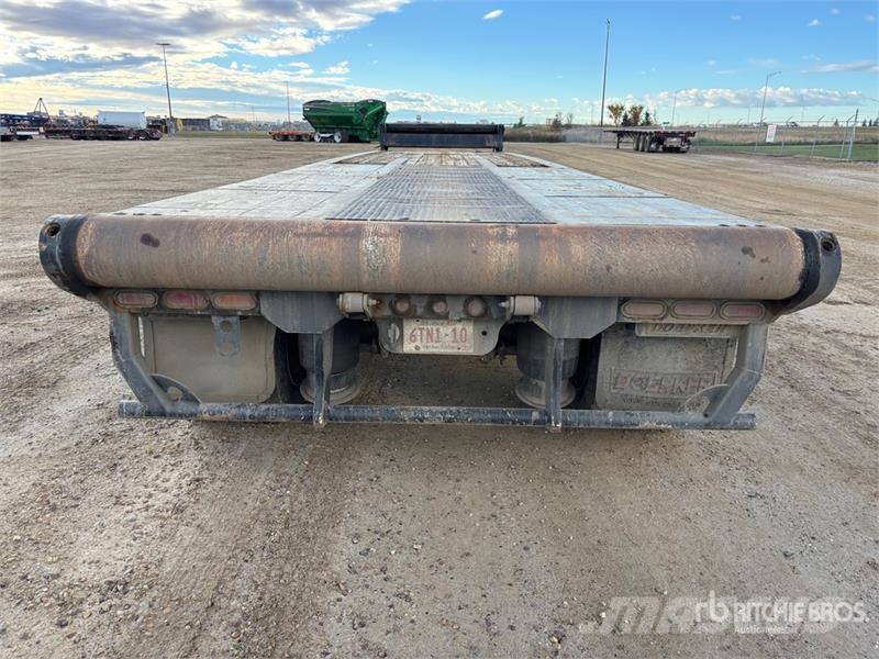Doepker 45 ton 55 ft Tri/A Folding Neck Trailer Remorque surbaissée