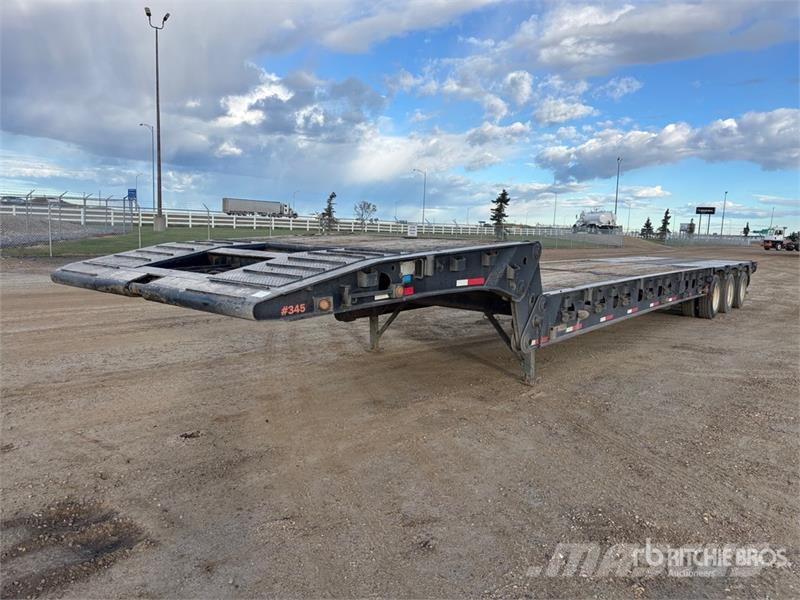 Doepker 45 ton 55 ft Tri/A Folding Neck Trailer Remorque surbaissée