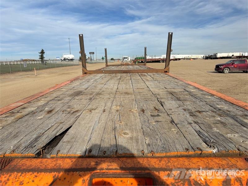 Doepker 48 ft Tri/A Flatbed Oilfield Trailer Zařízení pro zpracování