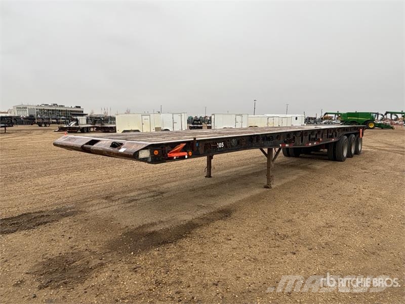 Doepker 48 ft Tri/A Flatbed Trailer Pick up/Prelata