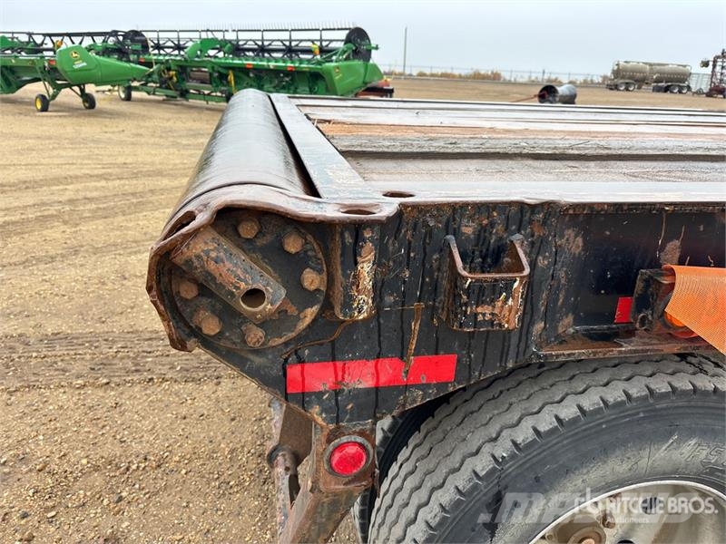 Doepker 48 ft Tri/A Flatbed Trailer Pick up/Prelata