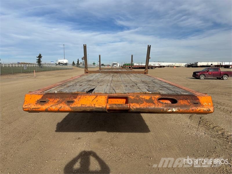 Doepker 48 ft Tri/A Flatbed Oilfield Trailer Zařízení pro zpracování
