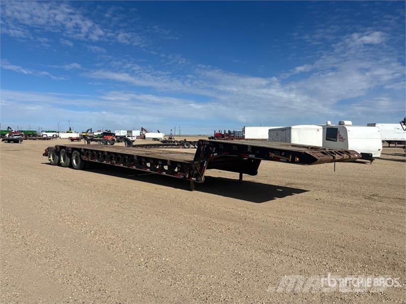 Doepker 50 ft Tri/A Folding Neck Trailer Nízko rámové nákladné automobily