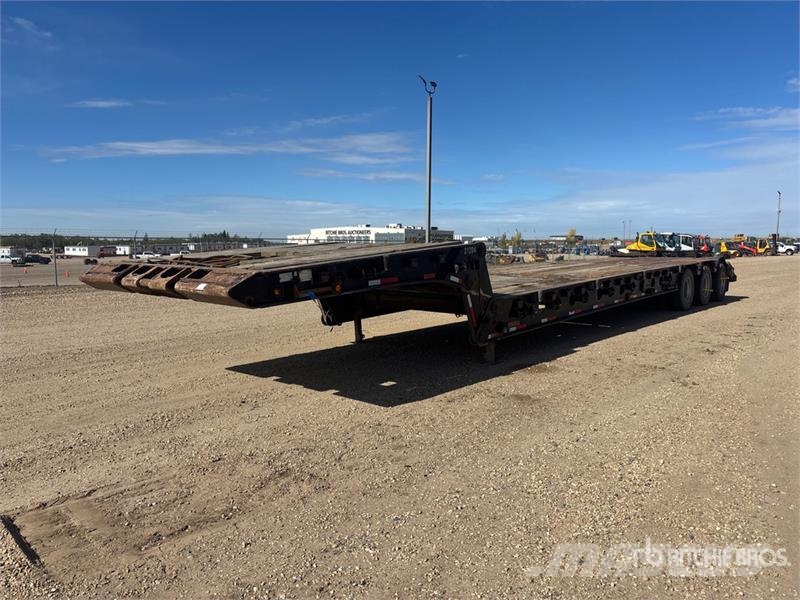Doepker 50 ft Tri/A Folding Neck Trailer Nízko rámové nákladné automobily