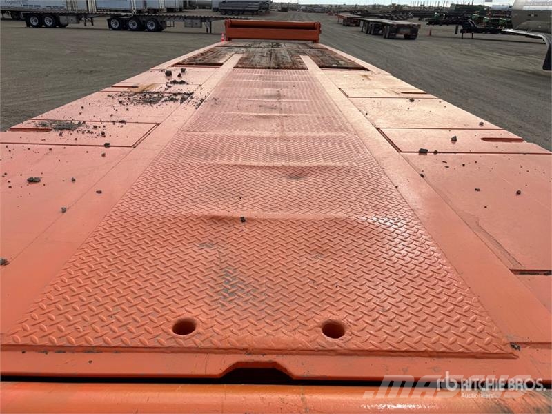 Doepker 50 ton 52 ft Tri/A Folding Neck Trailer Низкорамные прицепы