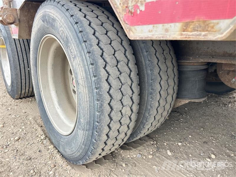 Doepker 50 ton 54 ft Tri/A Folding Neck Trailer Niski utovarivači