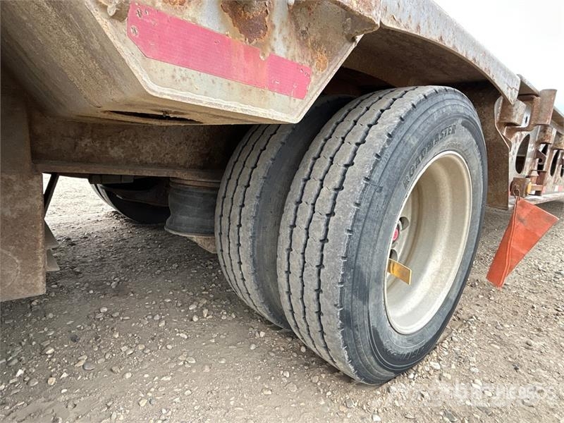 Doepker 50 ton 54 ft Tri/A Folding Neck Trailer Niski utovarivači