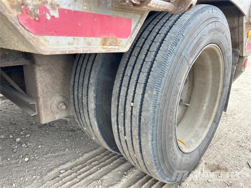 Doepker 50 ton 54 ft Tri/A Folding Neck Trailer Niski utovarivači