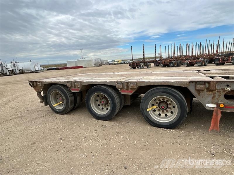 Doepker 50 ton 54 ft Tri/A Folding Neck Trailer Niski utovarivači