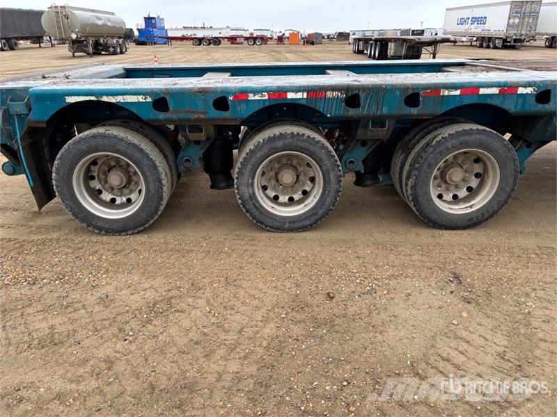 Doepker 53 ft 24-Wheel Flatbed Oilfield Trailer Pārstrādes iekārtas