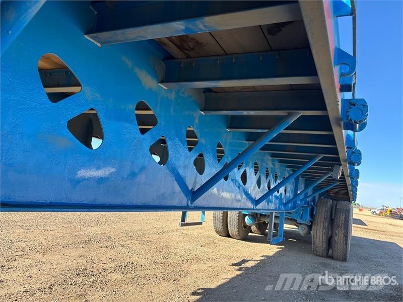 Doepker 53 ft Tri/A Flatbed Trailer Remorque ridelle